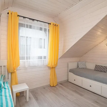 Jelonek - Ogrzewane, Klimatyzowane, Balia-jacuzzi *