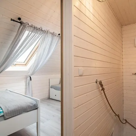 Jelonek - Ogrzewane, Klimatyzowane, Balia-jacuzzi ロッジ Władysławowo