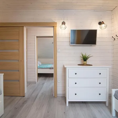 Gerendaház Jelonek - Ogrzewane, Klimatyzowane, Balia-jacuzzi