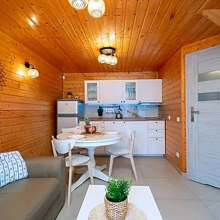Lodge Jelonek - Ogrzewane, Klimatyzowane, Balia-jacuzzi *