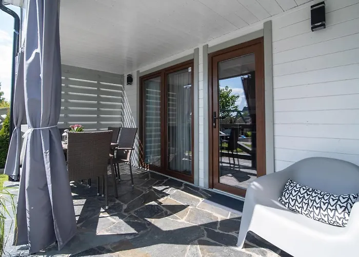 Jelonek - Ogrzewane, Klimatyzowane, Balia-jacuzzi * Władysławowo